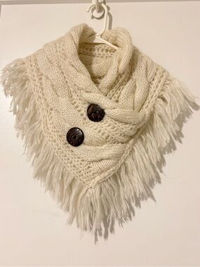 Cream Knit Fringe Buttoned Shawl Scart NWT One Size